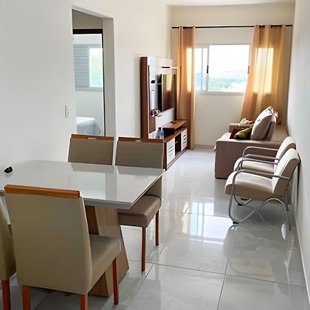 202- Apartamento De 2 Quartos Para Ate 5 Hospedes Patos de Minas Eksteriør bilde