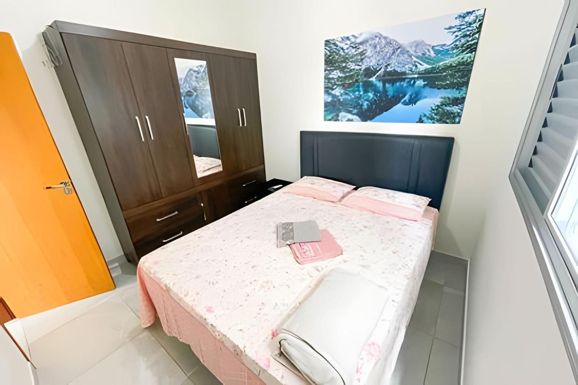 202- Apartamento De 2 Quartos Para Ate 5 Hospedes Patos de Minas Eksteriør bilde